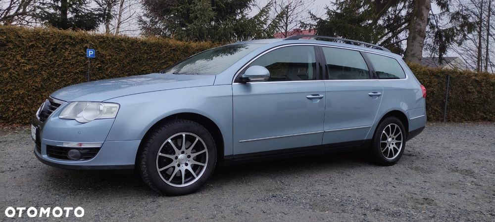 Volkswagen Passat 2.0 TDI DSG Comfortline - 2