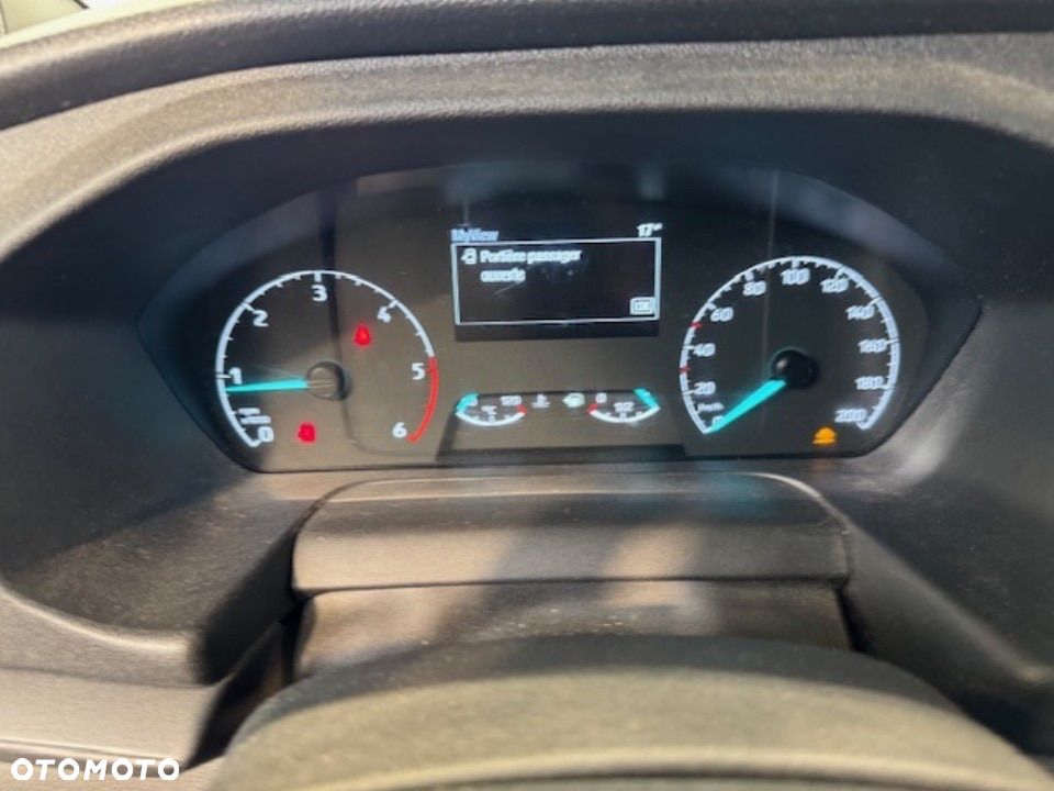 Ford Transit Custom - 12