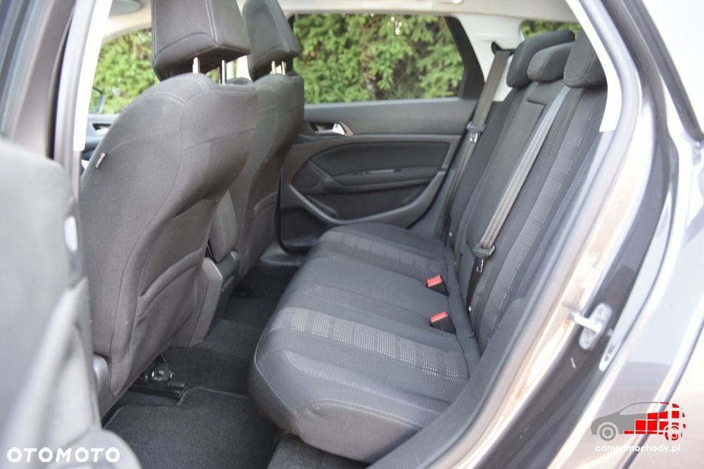 Peugeot 308 - 15