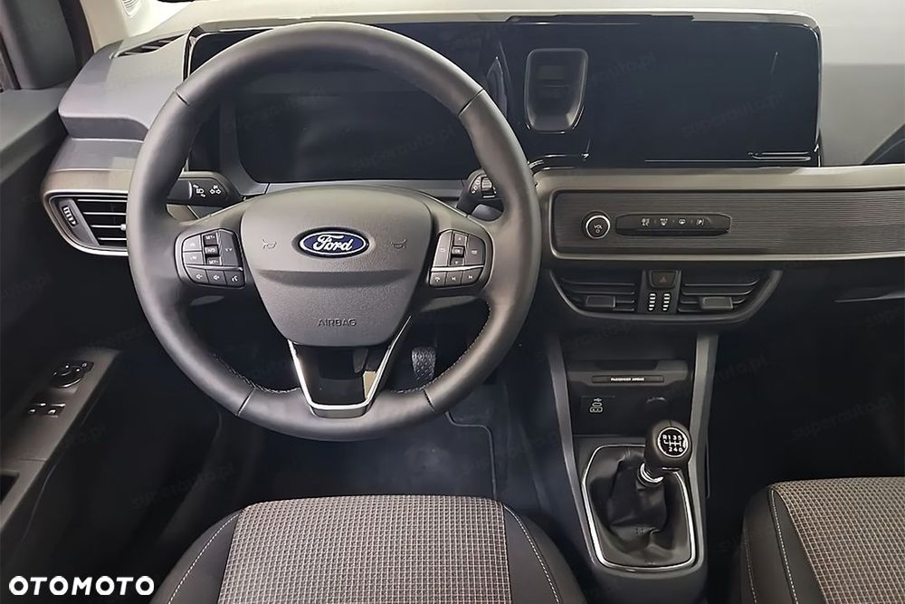Ford Tourneo Courier - 8