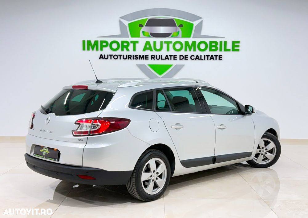 Renault Megane 1.5 dCi Expression - 12