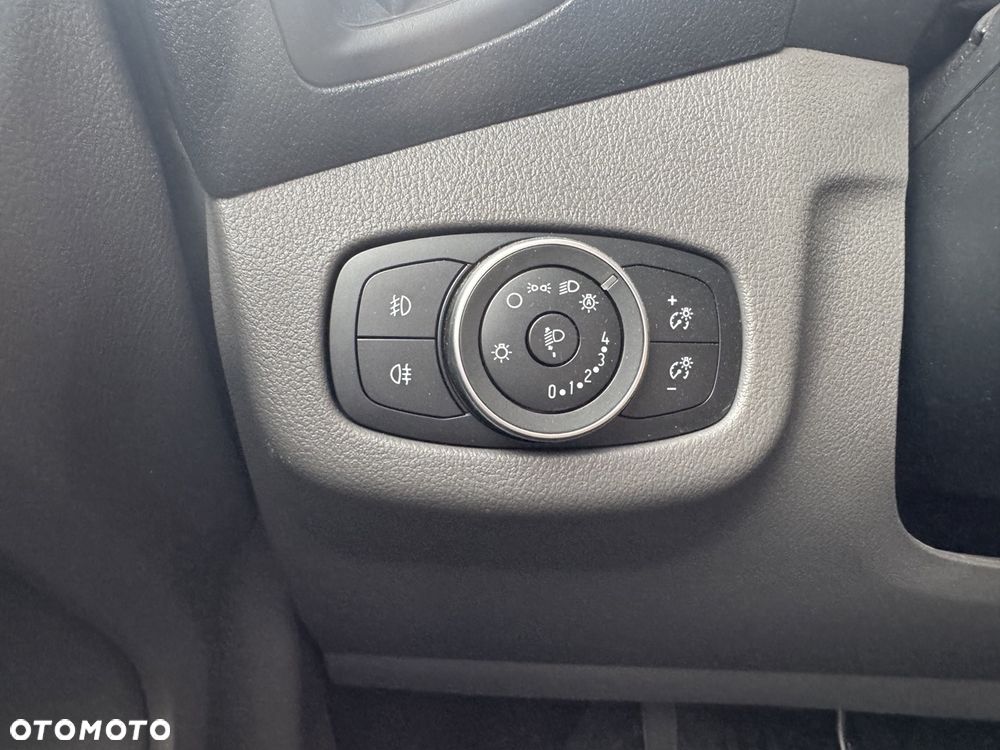 Ford Tourneo Connect Gr 1.5 EcoBlue Titanium - 27