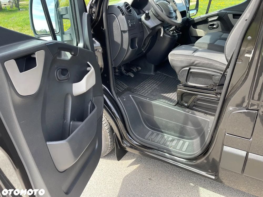 Renault Trafic - 6