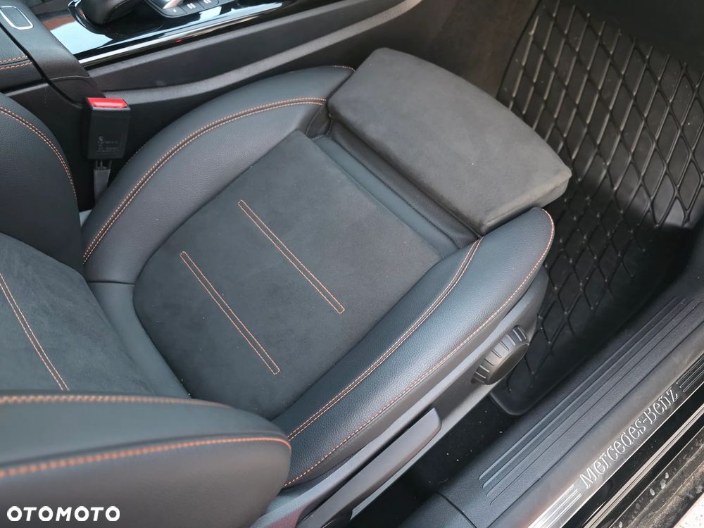 Mercedes-Benz CLA - 27
