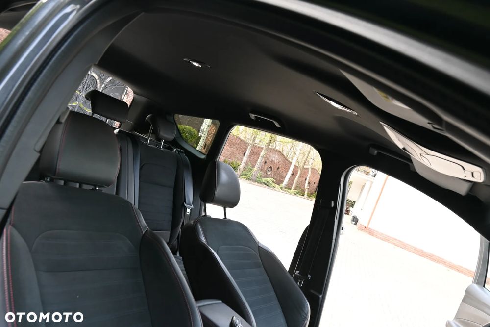 Ford Kuga 2.0 TDCi AWD ST-Line - 26