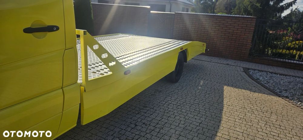 Mercedes-Benz Sprinter - 18