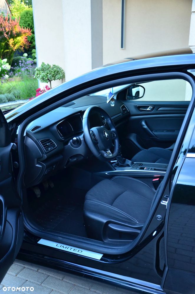 Renault Megane 1.3 TCe FAP Limited - 17