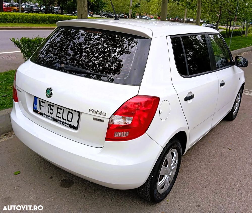Skoda Fabia 1.2 HTP Trend - 2