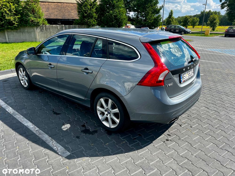 Volvo V60 T5 Geartronic Momentum - 7