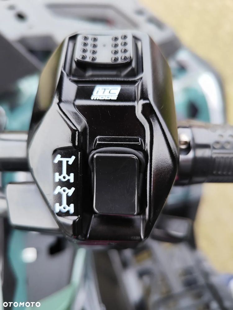 Can-Am Outlander - 9