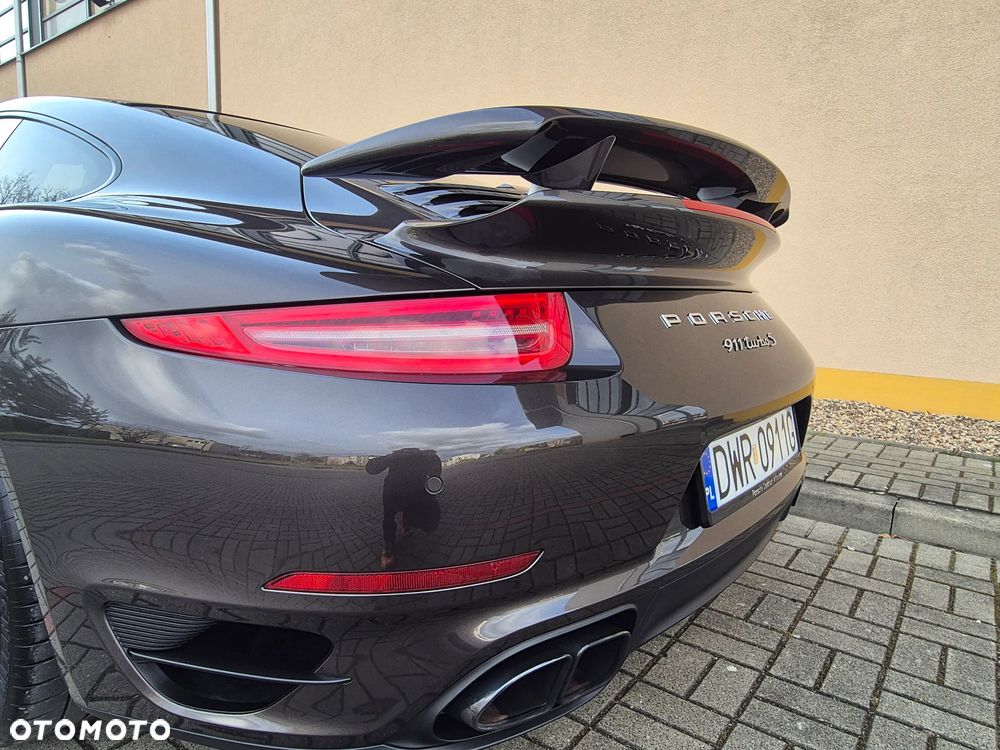 Porsche 911 Turbo S - 7