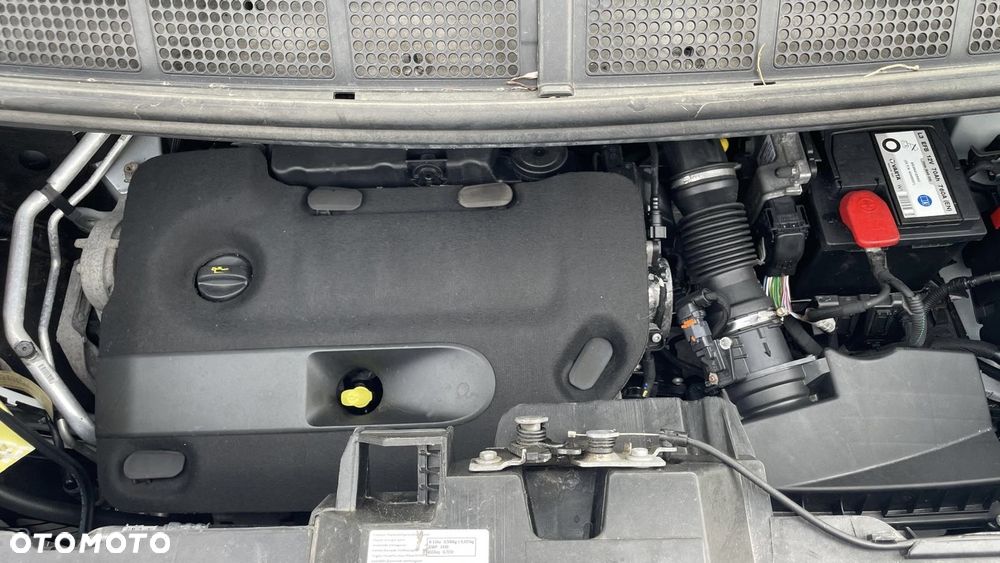 Opel Vivaro - 28