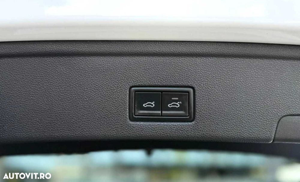 VOLKSWAGEN Touareg 2022 — imagine 14