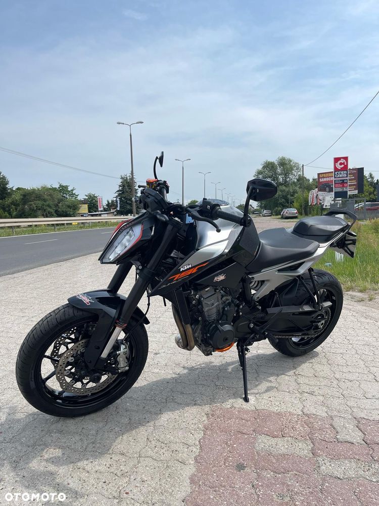 KTM Duke - 3