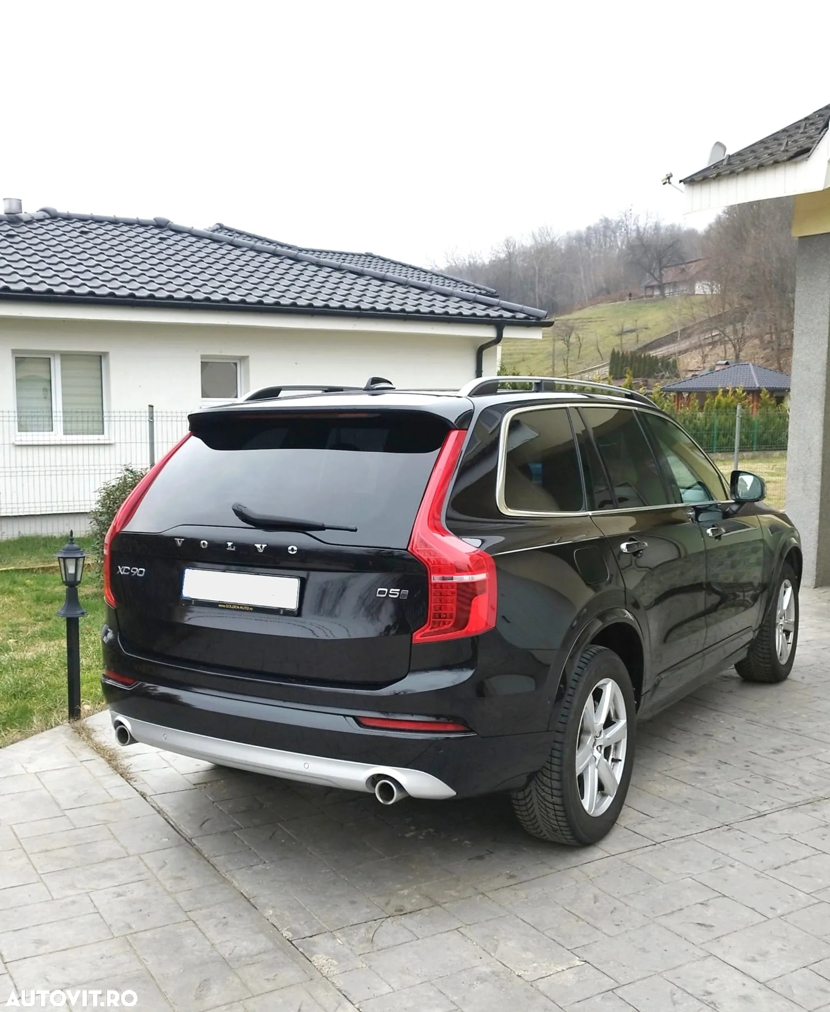 Volvo XC 90 D5 AWD Geartronic Momentum - 2