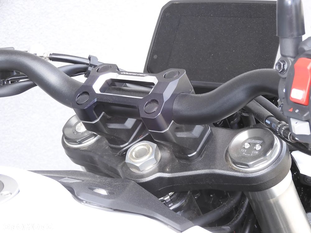 Honda Hornet - 17
