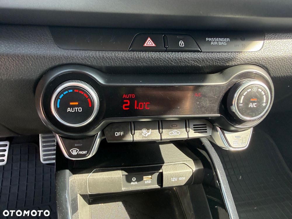 Kia Rio 1.0 T-GDI 120 Platinum Edition - 21