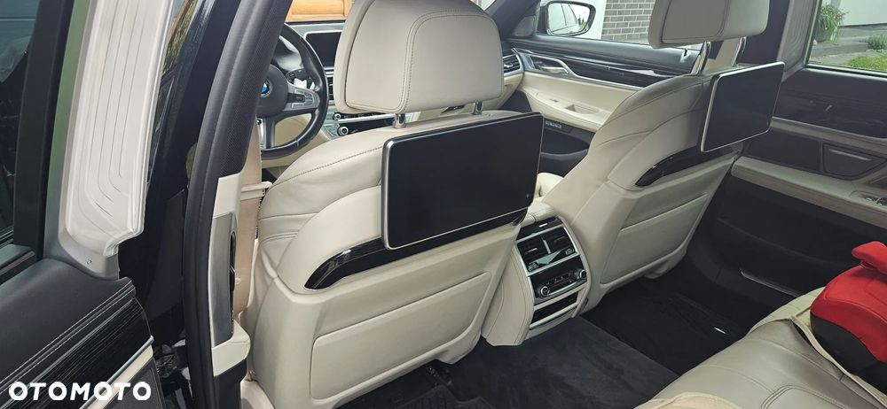 BMW Seria 7 740Ld xDrive - 7