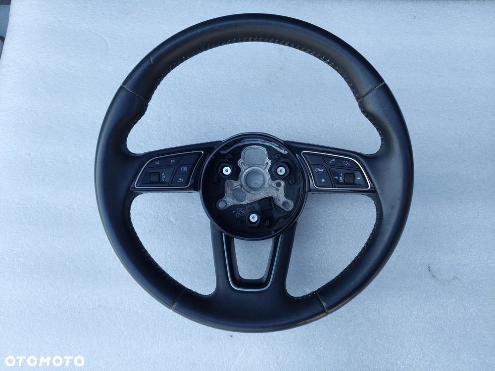 AUDI A3 8P kierownica skórzana - 1