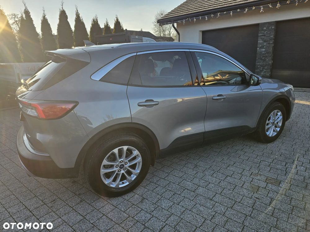 Ford Kuga 2.5 FHEV FWD Titanium X - 3