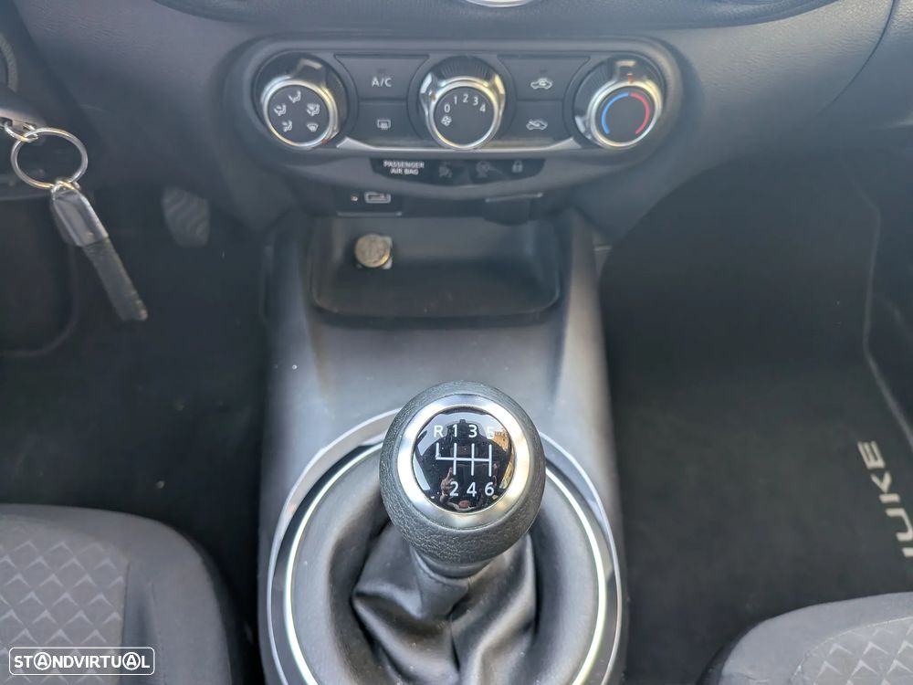 Nissan Juke 1.0 DIG-T N-Connecta - 17