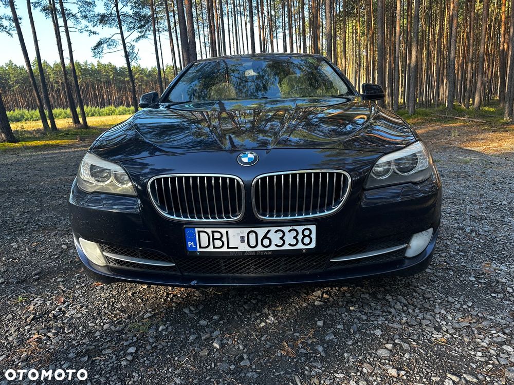 BMW Seria 5 528i - 6