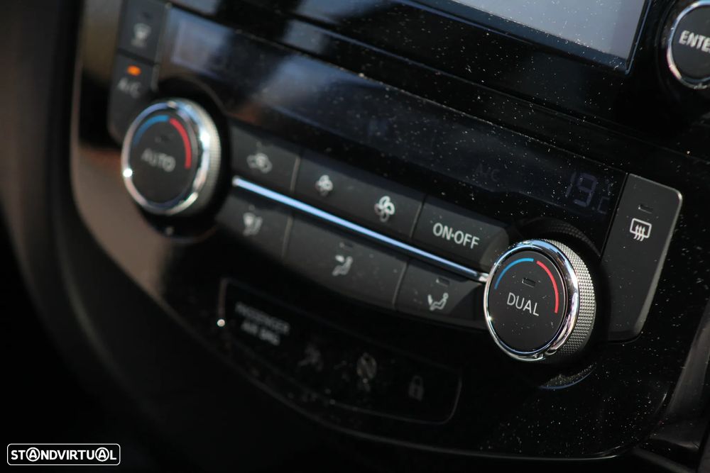 Nissan Qashqai 1.5 dCi Tekna Premium - 22