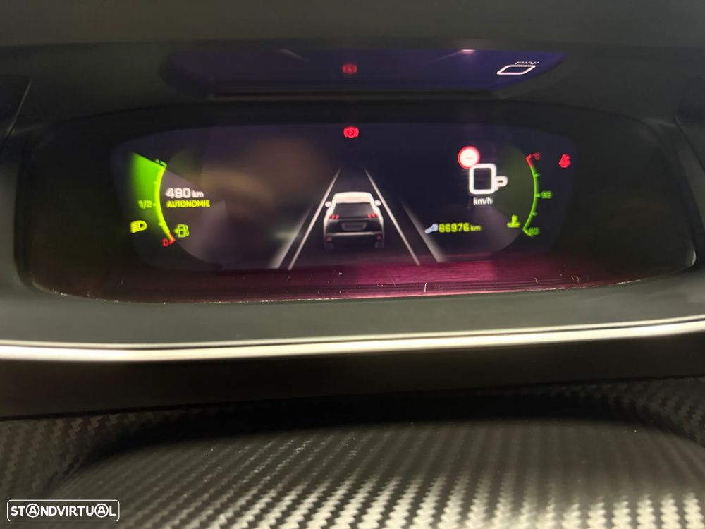 Peugeot 2008 PureTech 130 EAT8 Allure - 14