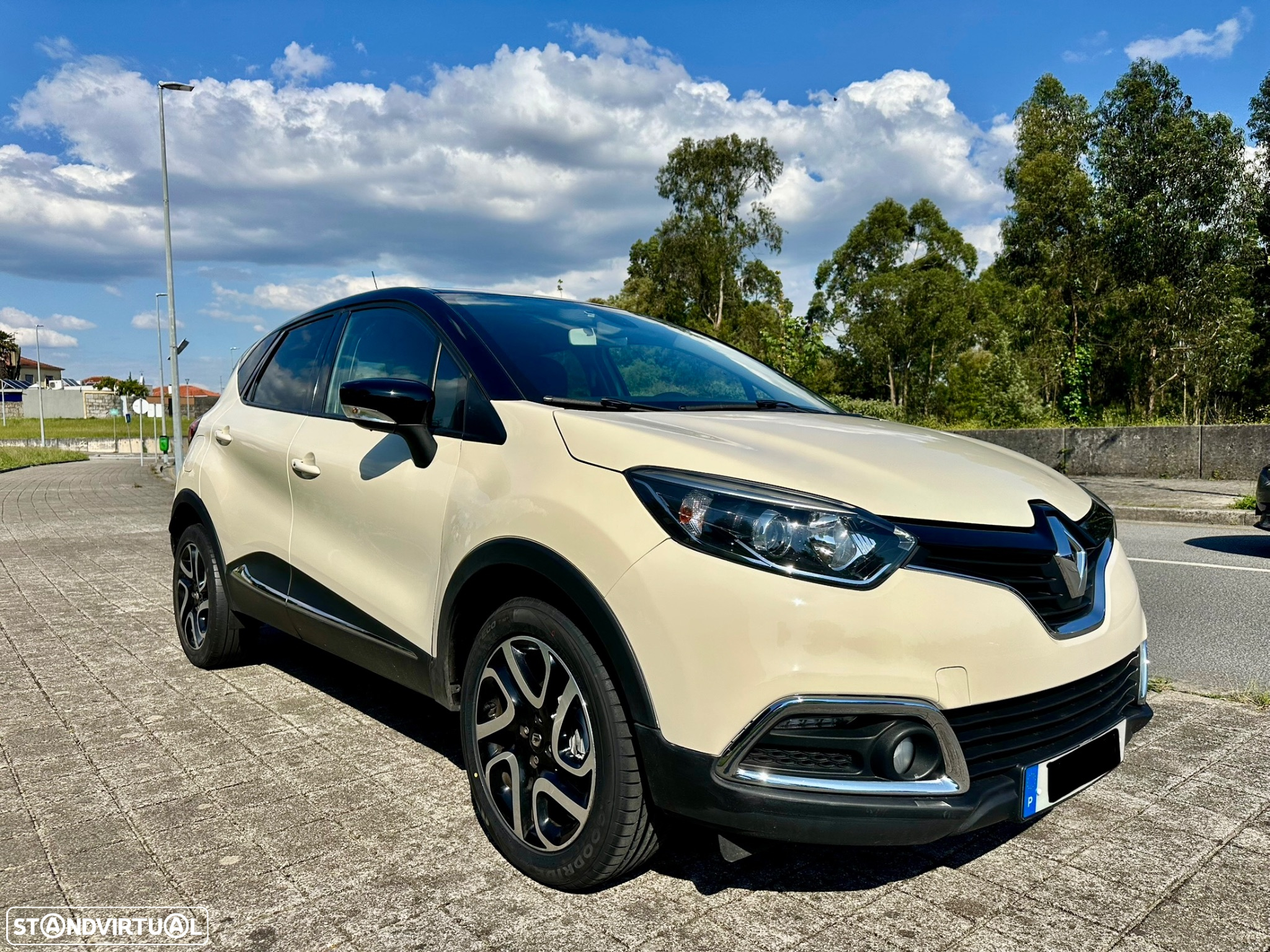 Renault Captur 0.9 TCE Exclusive - 9