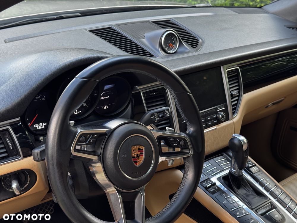 Porsche Macan - 5