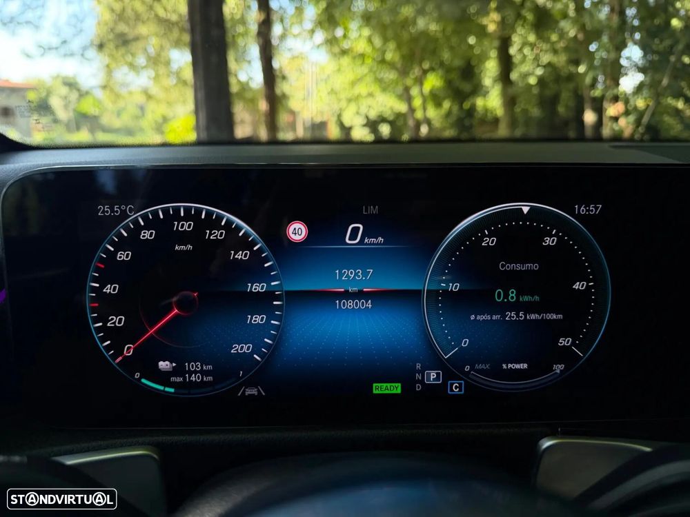 Mercedes-Benz EQB 350 4Matic AMG Line - 38