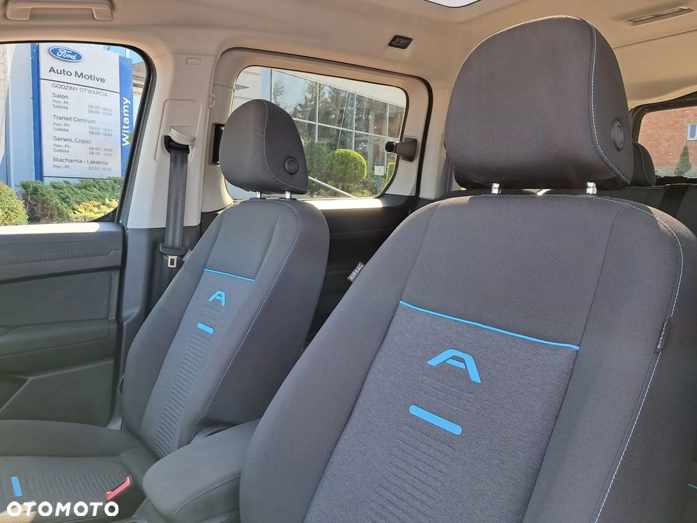 Ford Tourneo Connect Grand 2.0 EcoBlue Active - 29