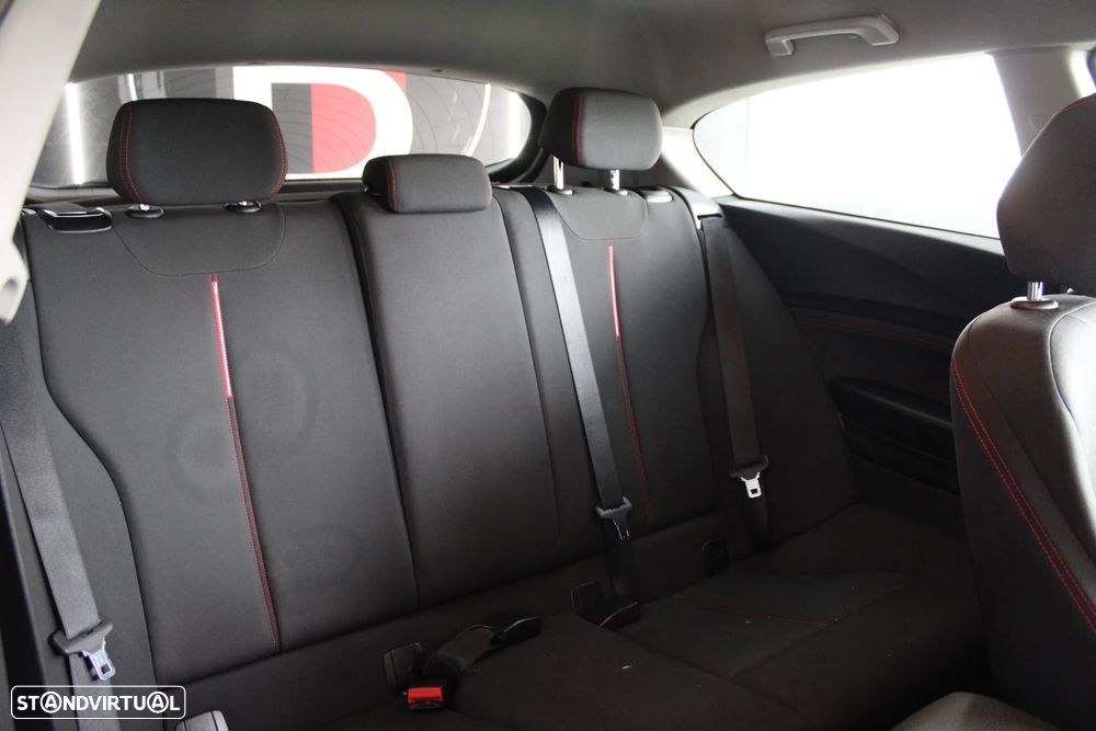 BMW 114 d Pack M - 22