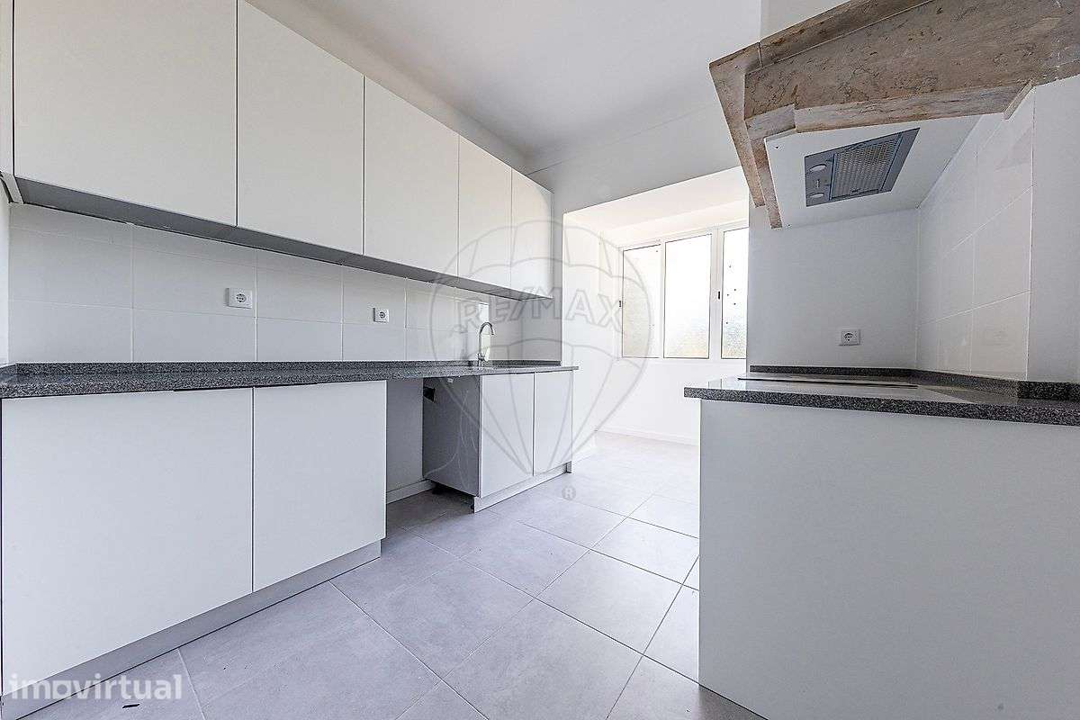 Apartamento T2 para arrendamento - Grande imagem: 3/13