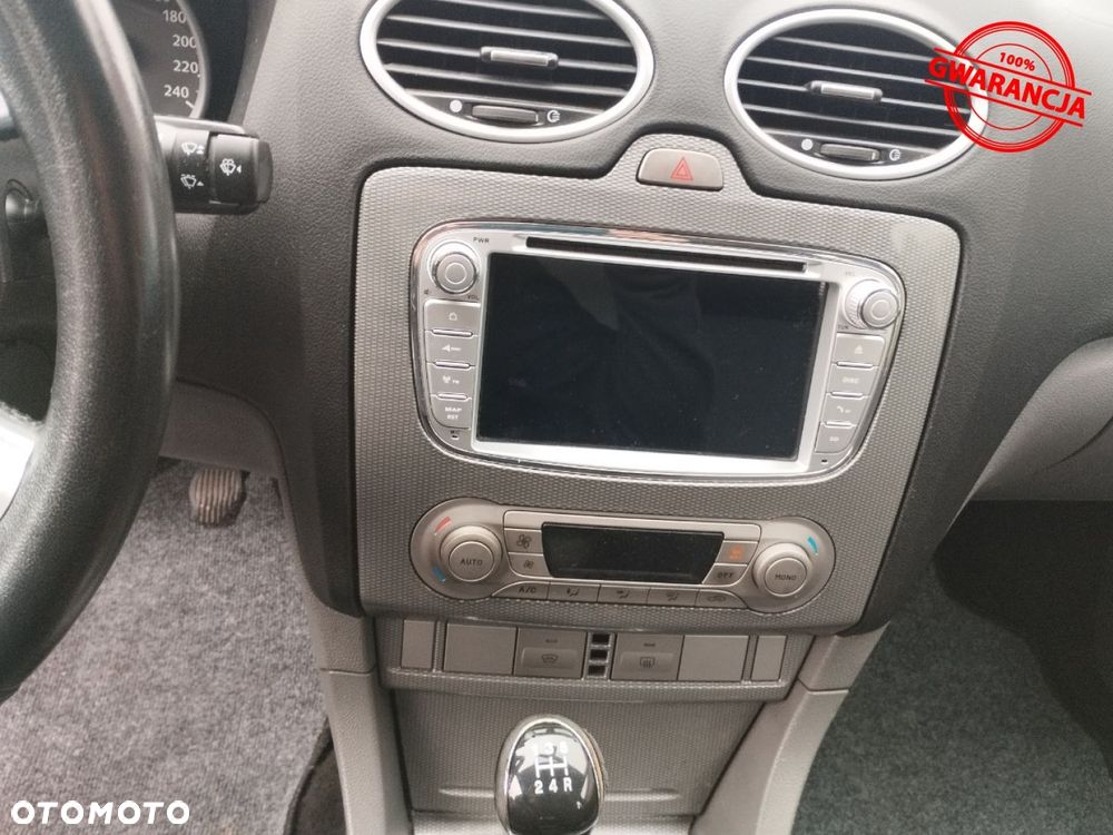 Ford Focus - 22