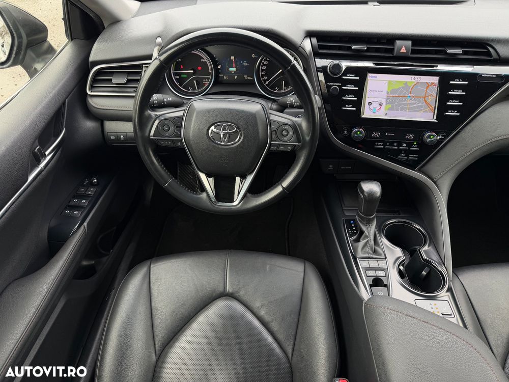 Toyota Camry 2.5 Dynamic - 14