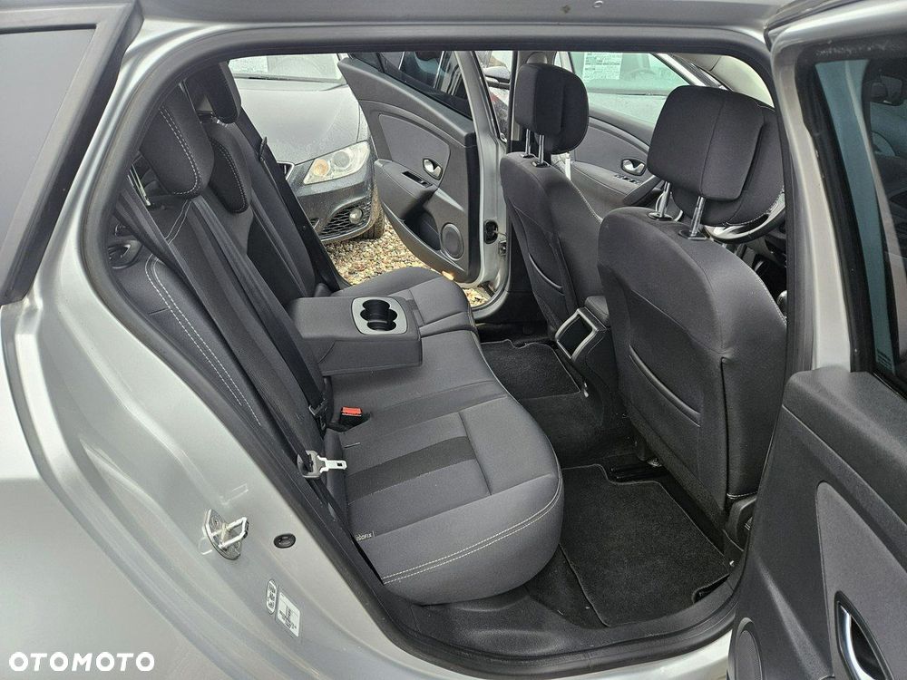 Renault Megane - 11