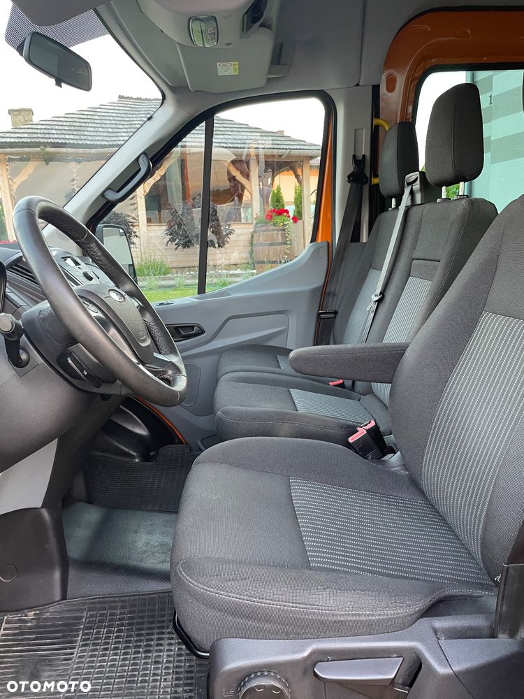 Ford Transit - 10