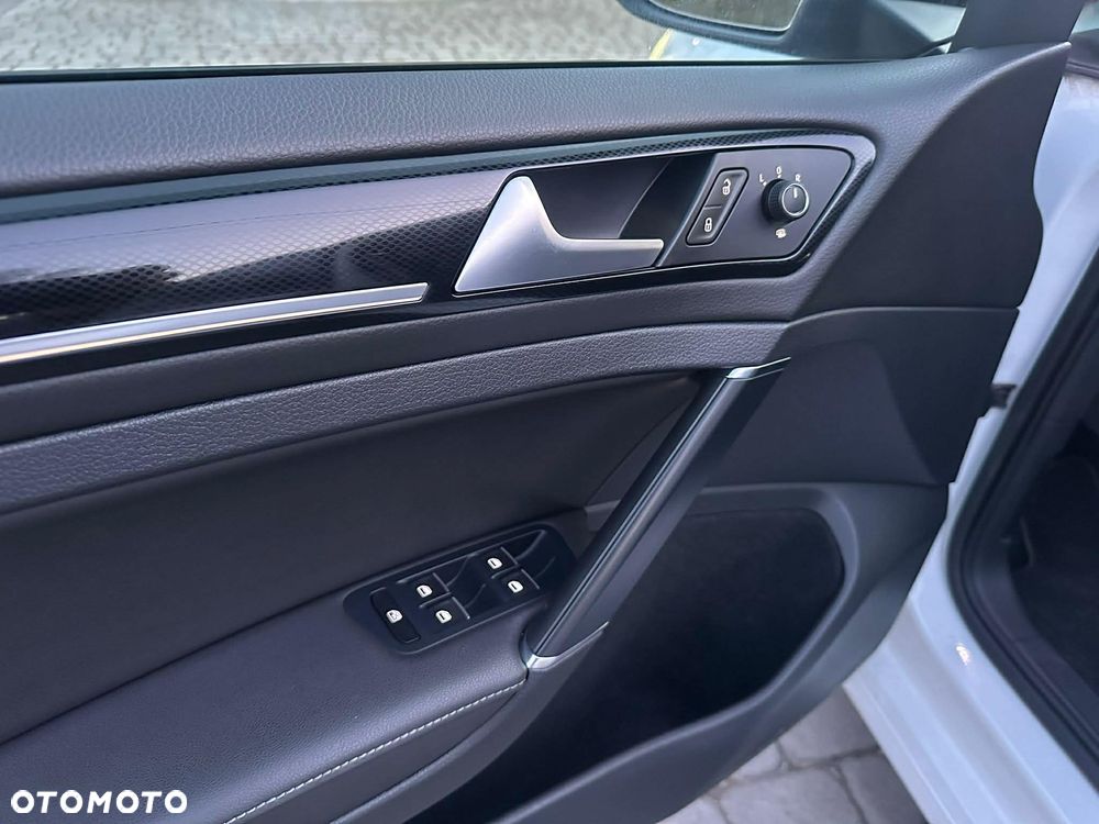 Volkswagen Golf 2.0 TDI 4Motion (BlueMotion Technology) Highline - 11