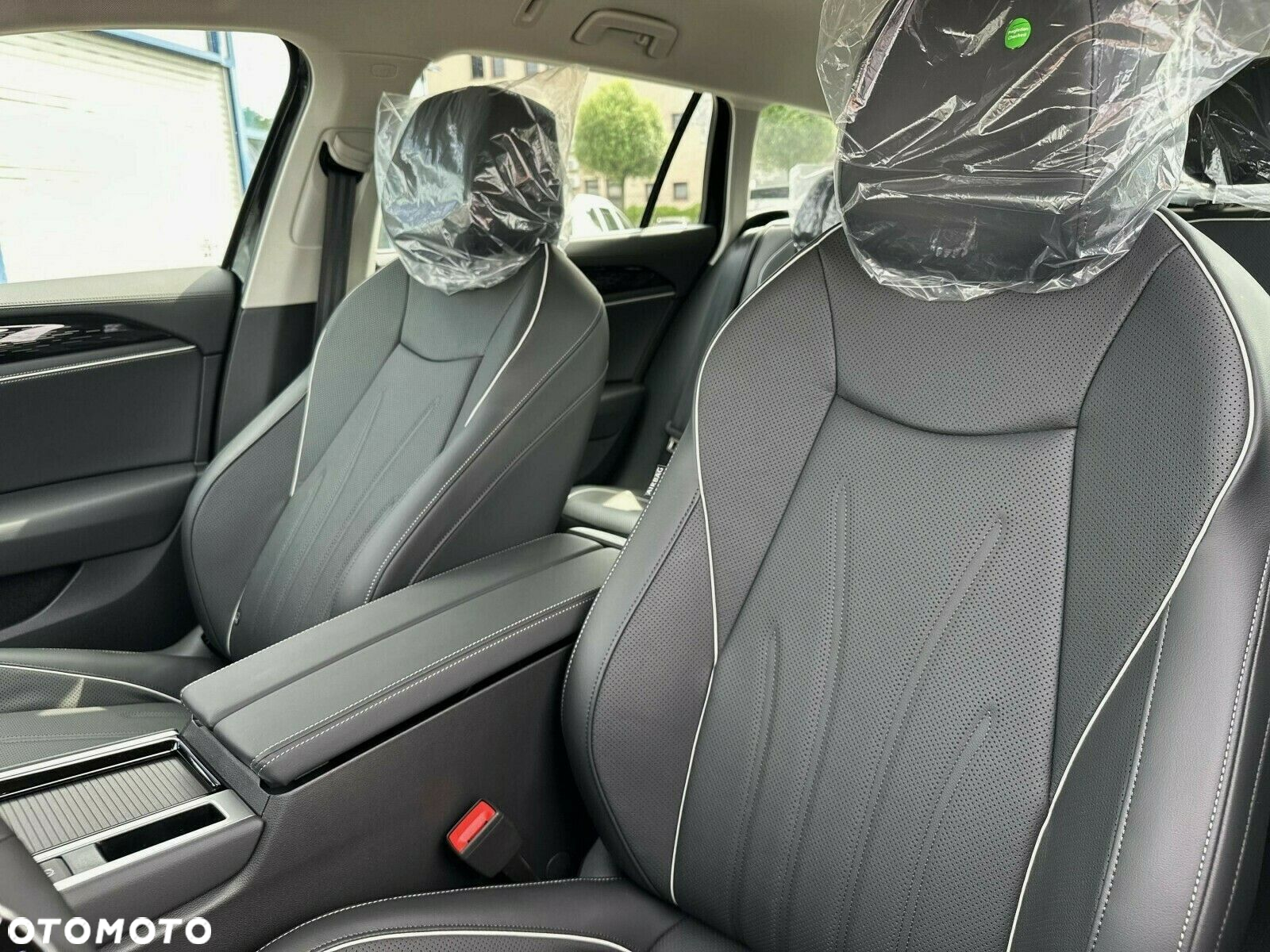 Volkswagen Passat 1.5 TSI ACT mHEV Elegance DSG - 10