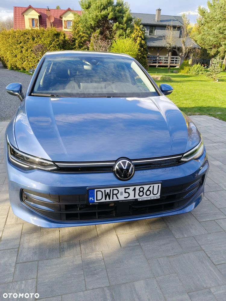 Volkswagen Golf 1.5 eTSI mHEV Life DSG - 6