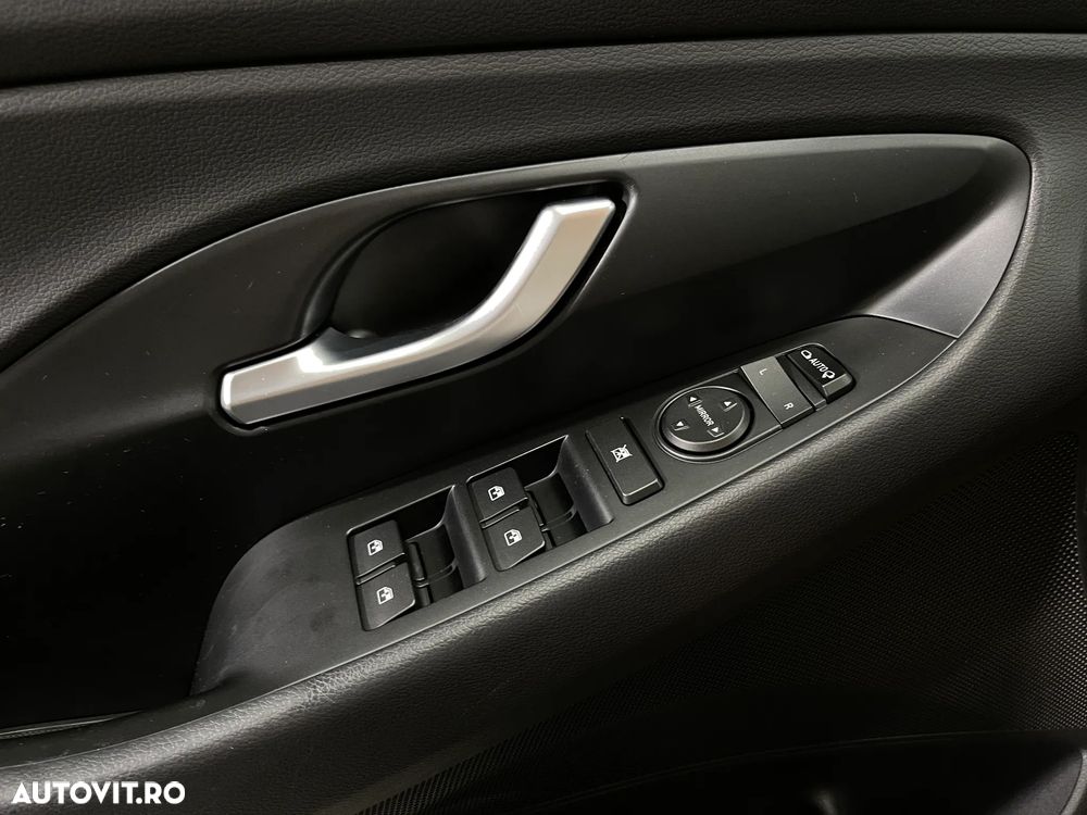 Hyundai i30 1.0 T-GDI 48V-Hybrid Select - 17