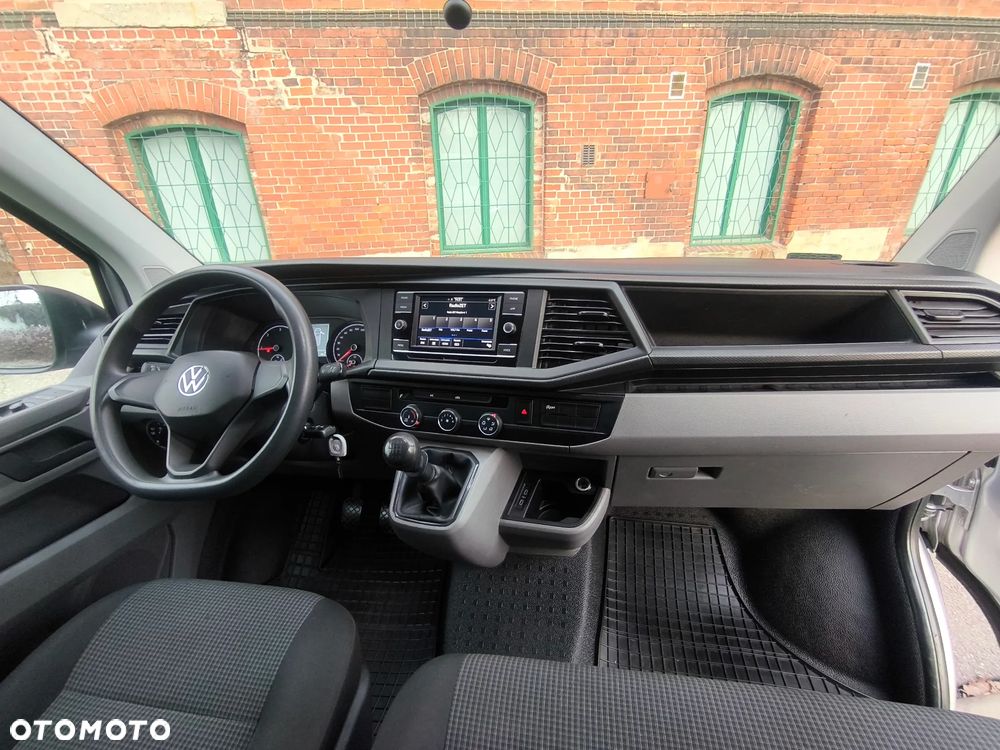 Volkswagen Transporter - 23