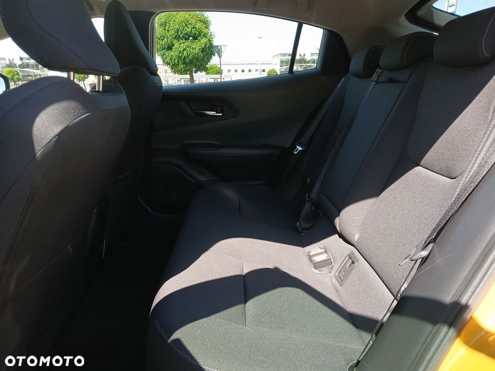 Toyota Prius - 16