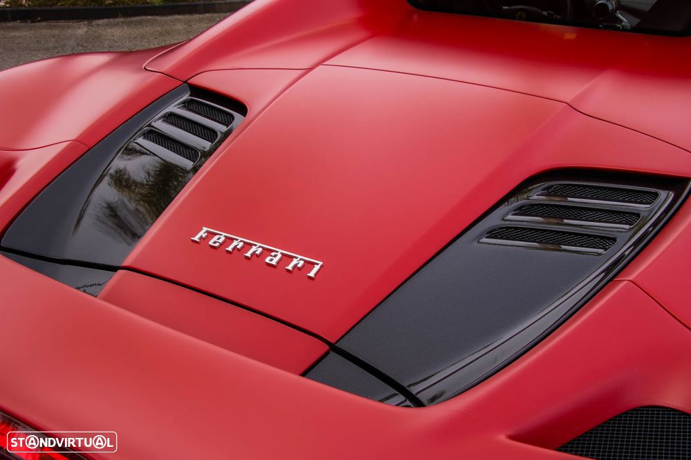 Ferrari F8 Tributo Standard - 29