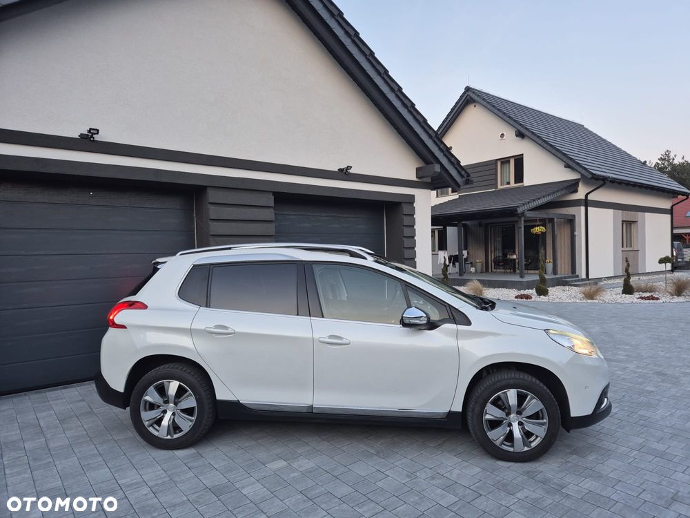 Peugeot 2008 PureTech 110 Stop&Start Business-Line - 8