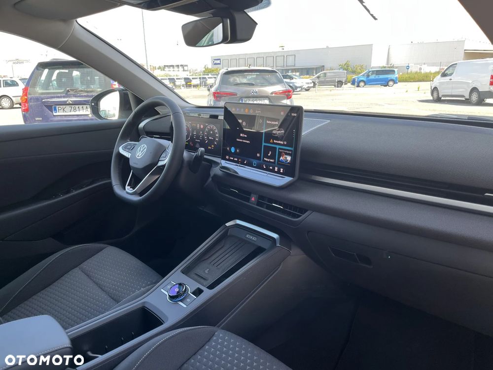 Volkswagen T-Roc 1.5 eTSI Life DSG - 22