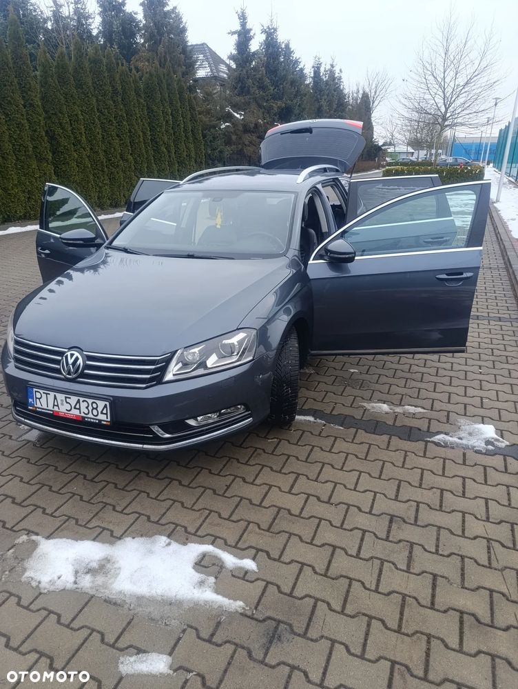 Volkswagen Passat 2.0 TDI Highline - 19