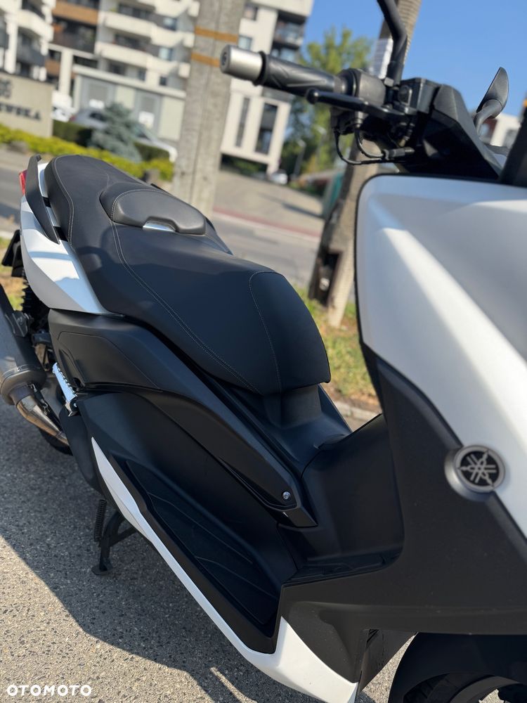 Yamaha X-max - 10