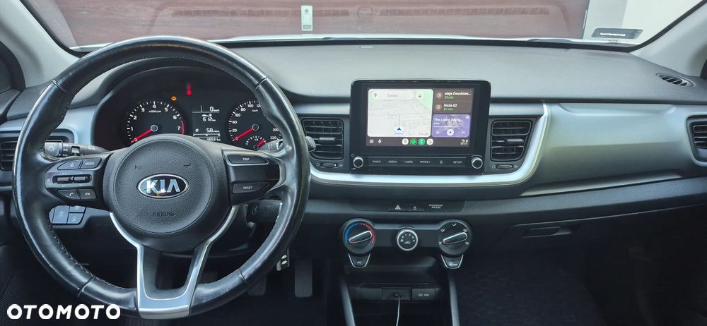 Kia Stonic - 4